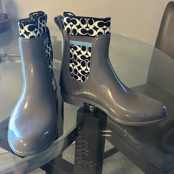 Coach rain boots size 6 - Picture 1 of 2